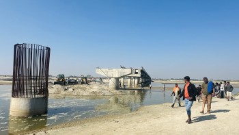 कमला नदी पुल तीन महिनामै सक्ने निर्माण कम्पनीको आश्वासन