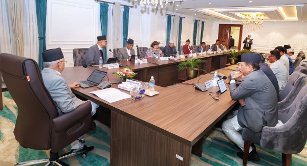 प्रधानमन्त्रीले बोलाए क्याबिनेट बैठक, गभर्नर नियुक्ति मुख्य एजेण्डा 
