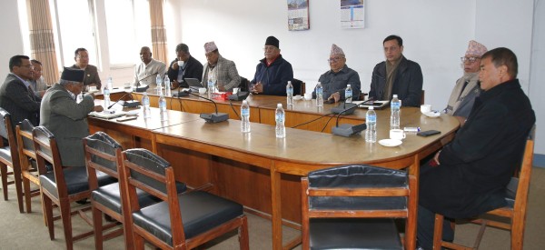 बैठकमा जुट्दै विपक्षी दल, दिउँसो संयुक्त पत्रकार सम्मेलन गर्ने
