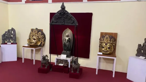 नेपाल फर्किए १९८ चोरी तस्करी भएका मूर्ति, १९१ अझै बेपत्ता