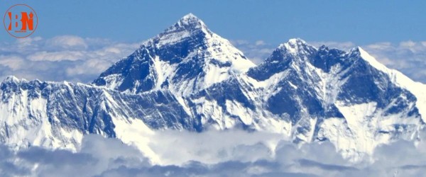 आज अन्तर्राष्ट्रिय सगरमाथा दिवस , भव्यरुपमा मनाइँदै