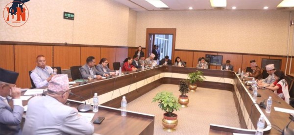 निजामती सेवा विधेयकको त्रुटिबारे अध्ययन गर्न विशेष समिति बैठक सुरु