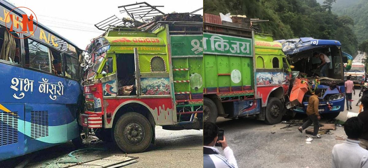 चितवनको गाईघाटमा सात सवारी एकैपटक ठोक्किँदा १९ घाइते