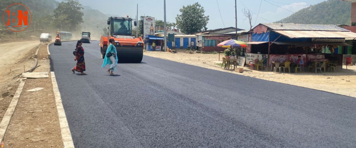 चार लेनमा बन्दै मुग्लिन–पोखरा सडक, पूर्वी खण्ड अन्तिम चरणमा