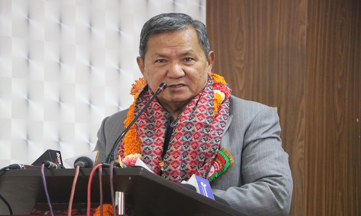 उपसभामुखलाई हटाउदा आकाशै खस्दैन – सञ्चारमन्त्री गुरुङ